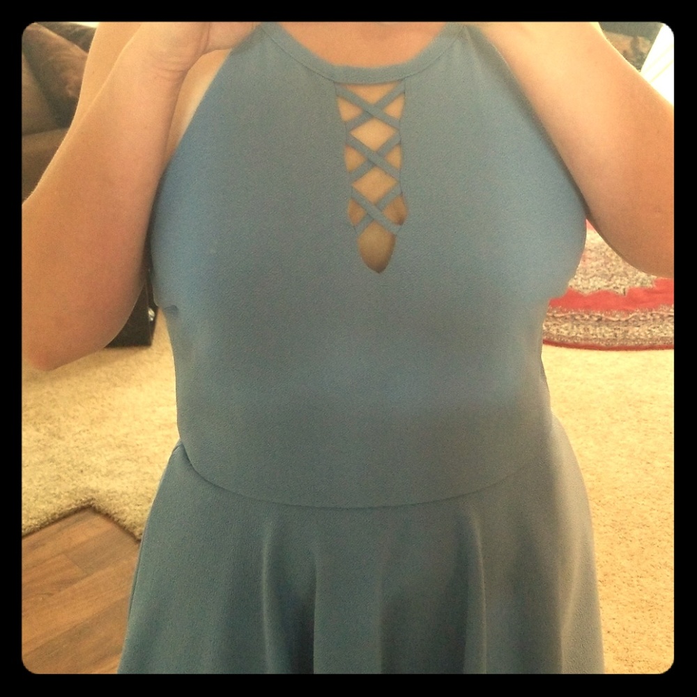 PreView Light blue dress